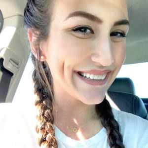 Meet your Posher, Maegan